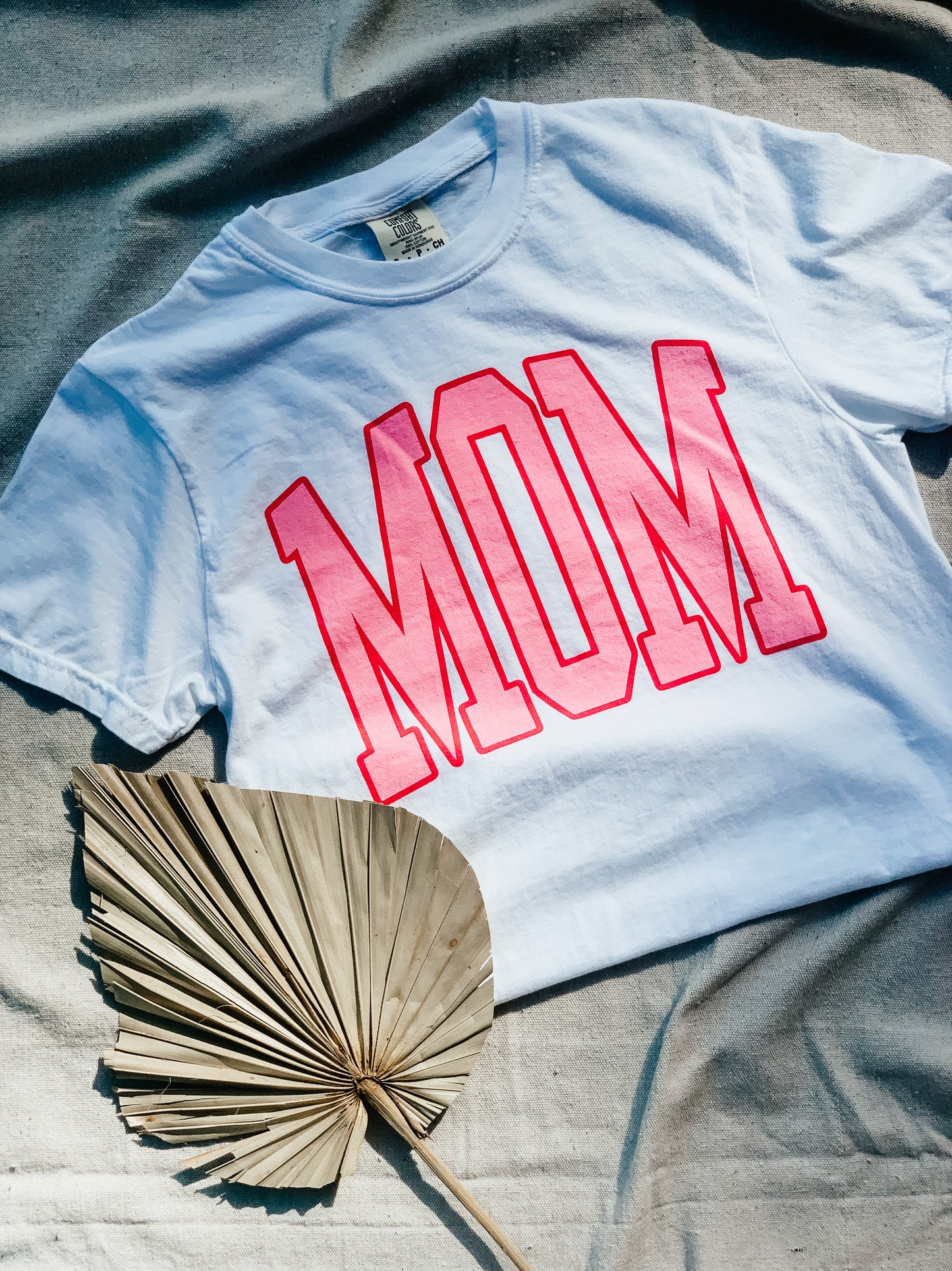 MOM Tee